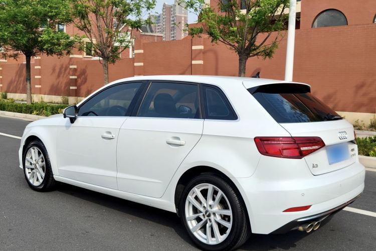 Used Audi A3 2020 Sportback 35 TFSI Ambition China VI Exterior 4