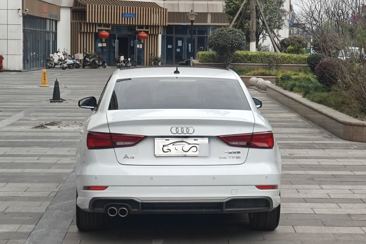Used Audi A3 2020 Limousine 35 TFSI Fashion Edition China VI Emission Standard Exterior 4