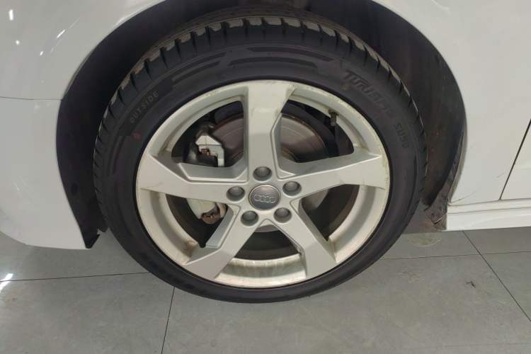Used Audi A3 2020 Sportback 35 TFSI Fashion Edition China VI Emission Standard Exterior 4