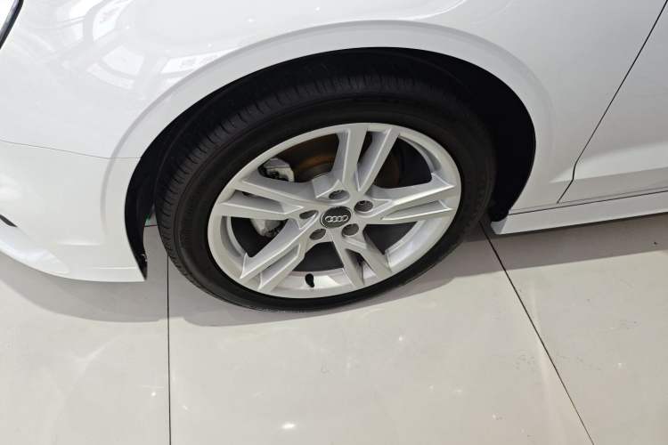 Used Audi A3 2020 Limousine 35 TFSI Fashion Edition China VI Emission Standard Exterior 4