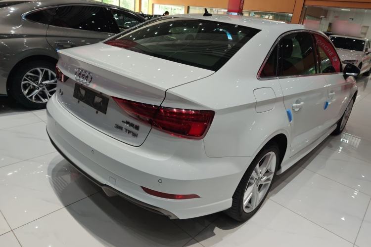 Used Audi A3 2020 Limousine 35 TFSI Fashion Edition China VI Emission Standard Exterior 4
