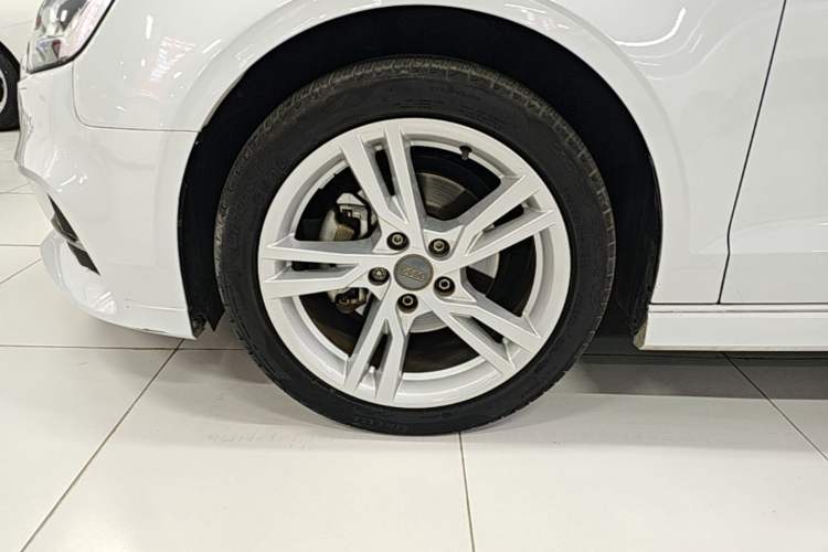 Used Audi A3 2020 Limousine 35 TFSI Fashion Edition China VI Emission Standard Exterior 4