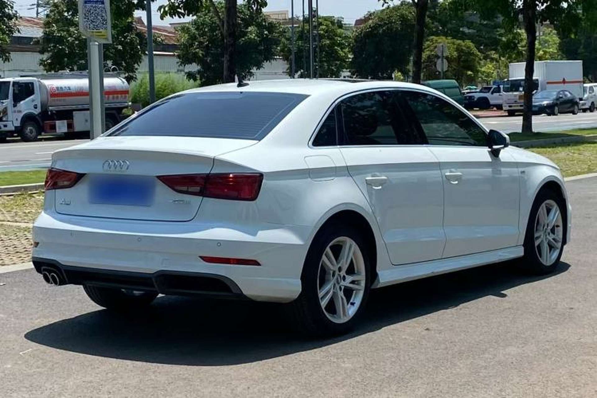 Used Audi A3 2020 Limousine 35 TFSI Fashion Edition China VI Emission Standard Exterior 4