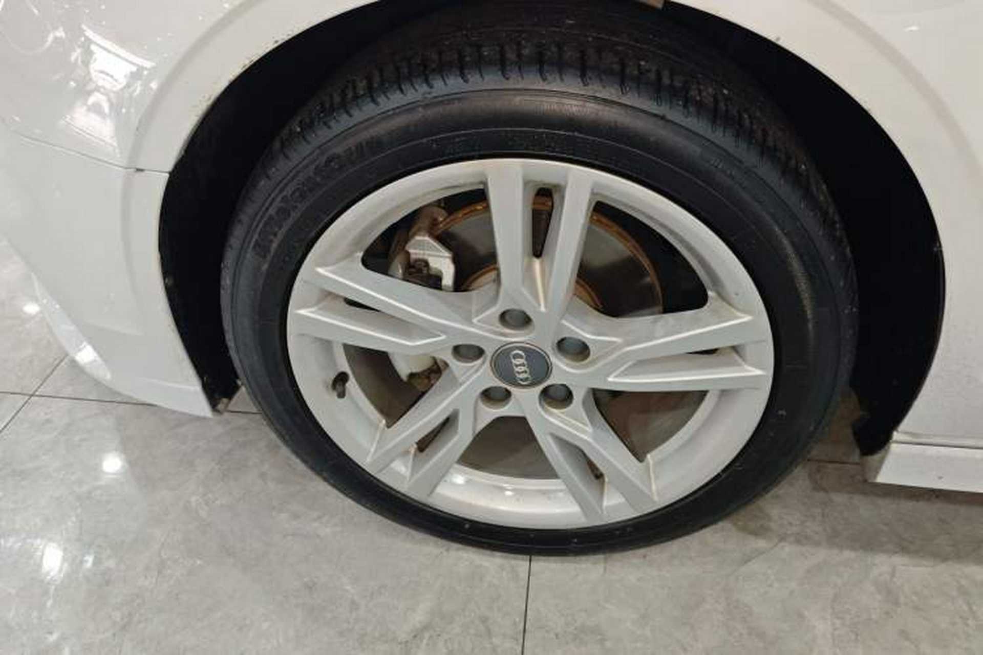 Used Audi A3 2020 Limousine 35 TFSI Fashion Edition China VI Emission Standard Exterior 4