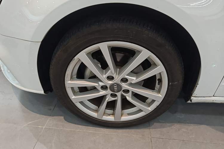 Used Audi A3 2020 Sportback 35 TFSI Ambition China VI Exterior 4