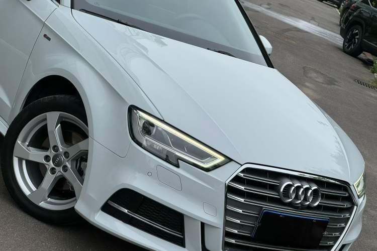 Used Audi A3 2020 Sportback 35 TFSI Fashion Edition China VI Emission Standard Exterior 4