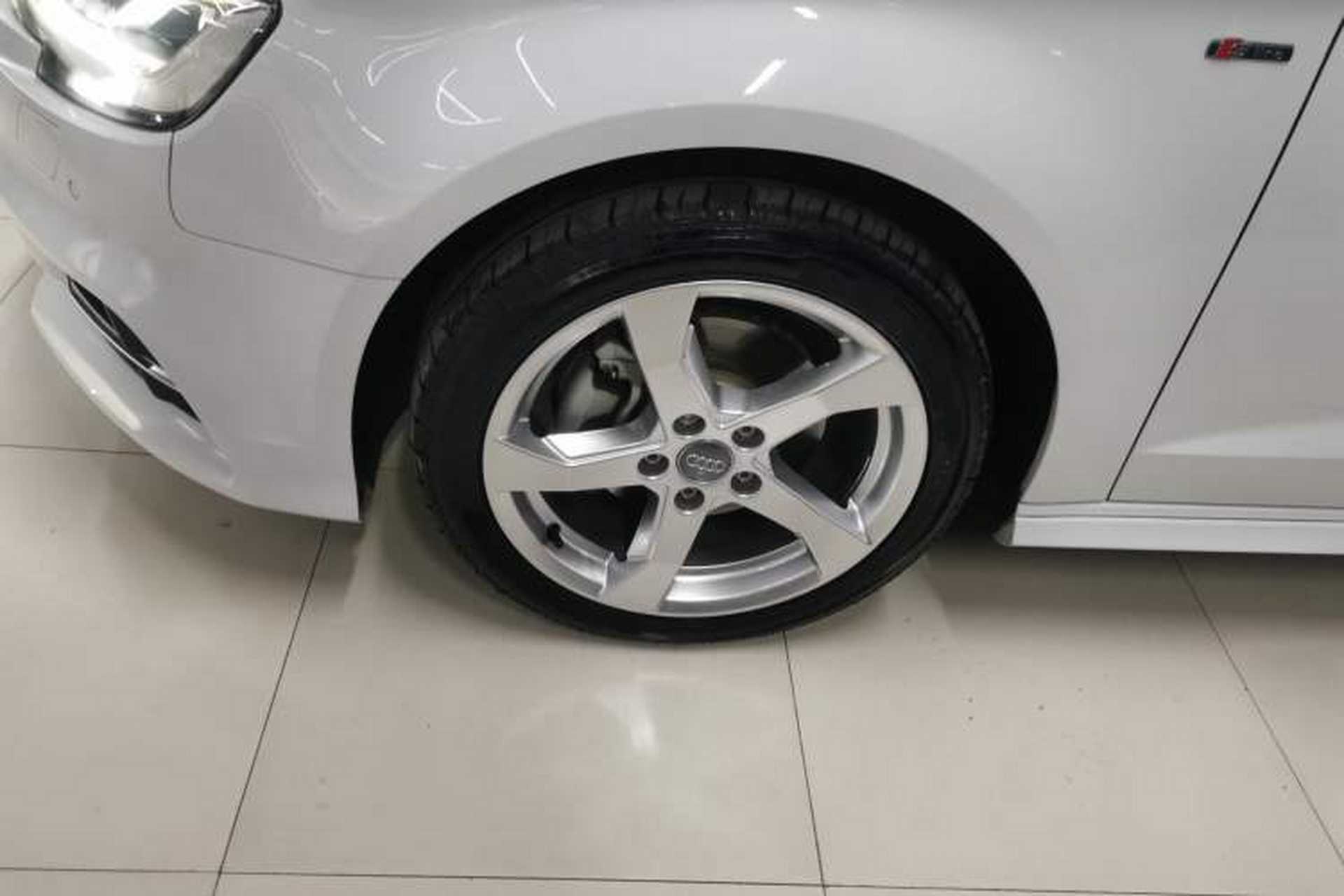 Used Audi A3 2020 Sportback 35 TFSI Fashion Edition China VI Emission Standard Exterior 4
