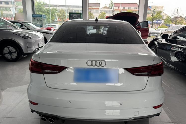 Used Audi A3 2020 Limousine 35 TFSI Fashion Edition China VI Emission Standard Exterior 4