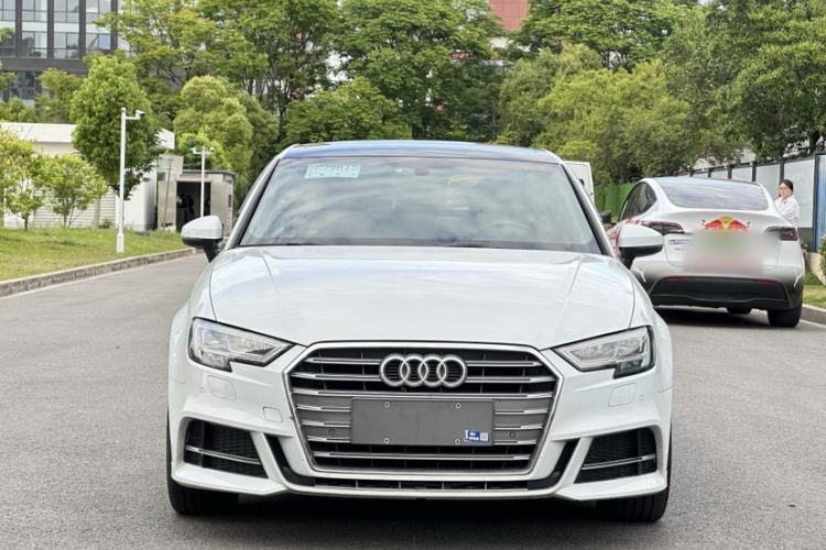 Used Audi A3 2020 Limousine 35 TFSI Fashion Edition China VI Emission Standard Exterior 4