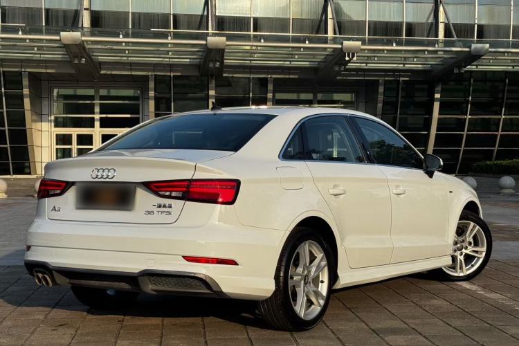Used Audi A3 2020 Limousine 35 TFSI Fashion Edition China VI Emission Standard Exterior 4