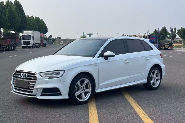 Used Audi A3 2020 Sportback 35 TFSI Fashion Edition China VI Emission Standard Exterior 4