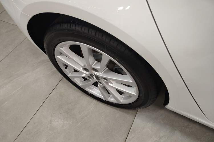 Used Audi A3 2020 Restyled Sportback 35 TFSI Entry-Level China VI Emission Standard Exterior 5