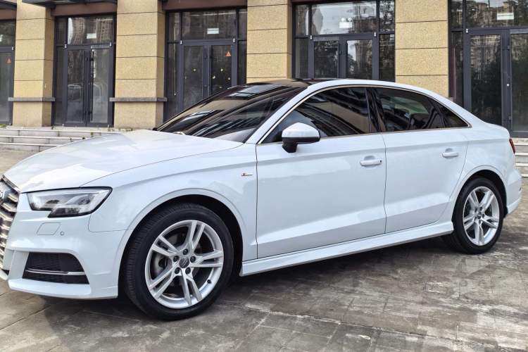 Used Audi A3 2020 Limousine 35 TFSI Fashion Edition China VI Emission Standard Exterior 5