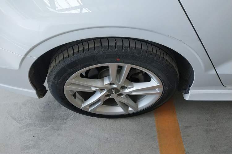 Used Audi A3 2020 Limousine 35 TFSI Fashion Edition China VI Emission Standard Exterior 5
