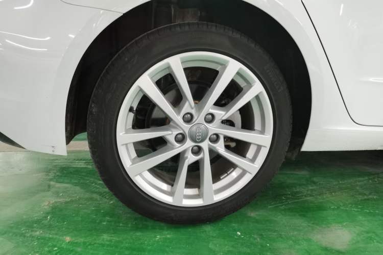 Used Audi A3 2020 Restyled Sportback 35 TFSI Entry-Level China VI Emission Standard Exterior 5