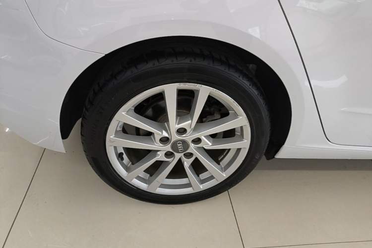 Used Audi A3 2020 Restyled Sportback 35 TFSI Entry-Level China VI Emission Standard Exterior 5