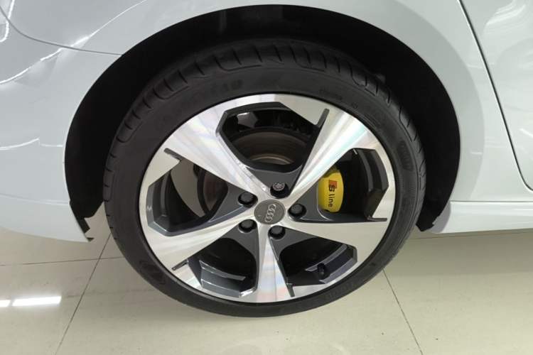 Used Audi A3 2020 Sportback 35 TFSI Fashion Edition China VI Emission Standard Exterior 5
