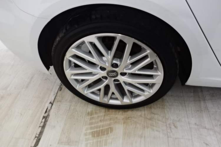 Used Audi A3 2020 Sportback 35 TFSI Style Edition China VI Emission Standard Exterior 5