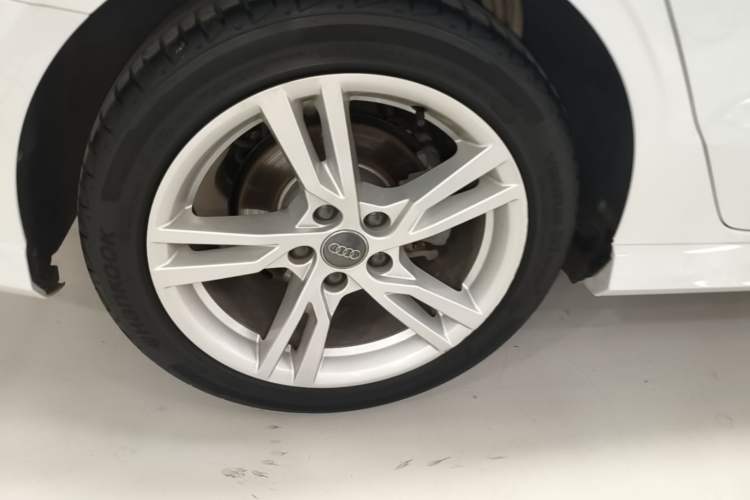 Used Audi A3 2020 Limousine 35 TFSI Fashion Edition China VI Emission Standard Exterior 5
