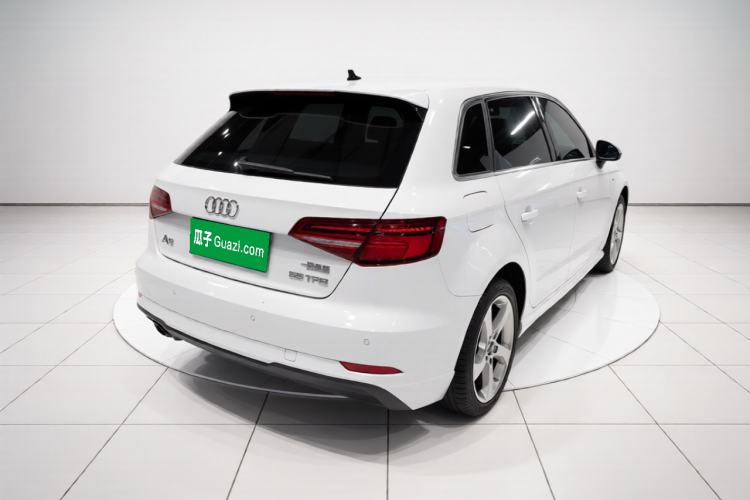 Used Audi A3 2020 Sportback 35 TFSI Fashion Edition China VI Emission Standard Exterior 5