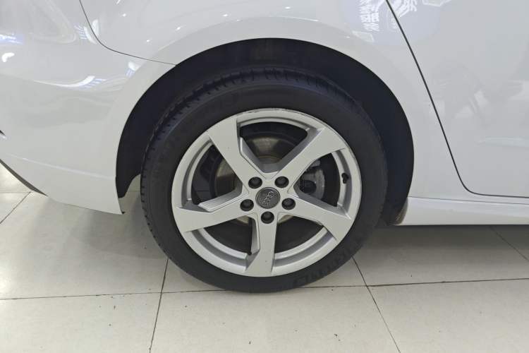 Used Audi A3 2020 Sportback 35 TFSI Fashion Edition China VI Emission Standard Exterior 5