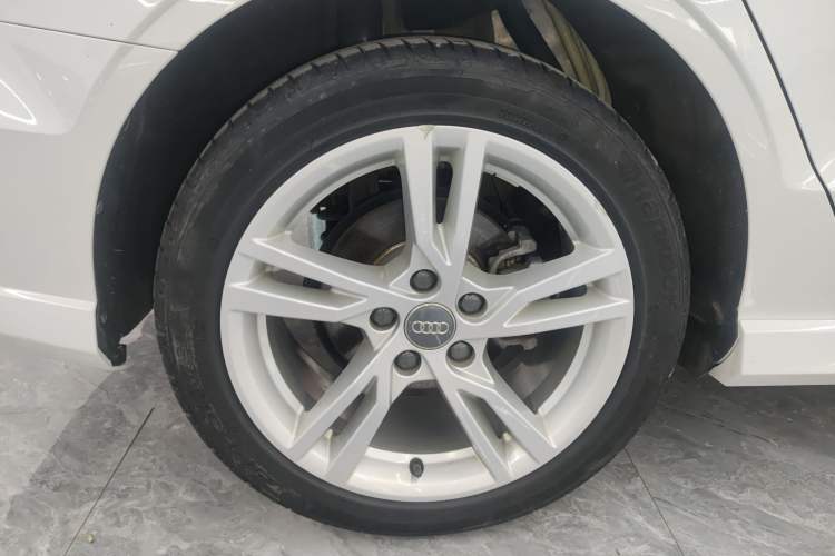 Used Audi A3 2020 Limousine 35 TFSI Fashion Edition China VI Emission Standard Exterior 5
