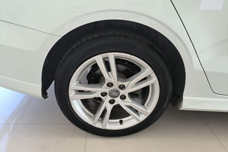 Used Audi A3 2020 Limousine 35 TFSI Fashion Edition China VI Emission Standard Exterior 5