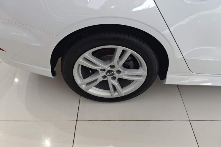 Used Audi A3 2020 Limousine 35 TFSI Fashion Edition China VI Emission Standard Exterior 5