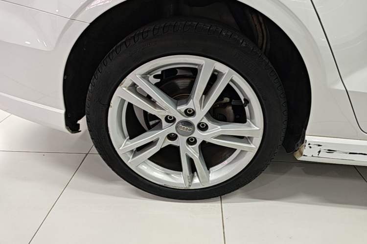 Used Audi A3 2020 Limousine 35 TFSI Fashion Edition China VI Emission Standard Exterior 5