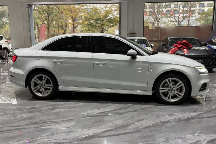 Used Audi A3 2020 Limousine 35 TFSI Fashion Edition China VI Emission Standard Exterior 5