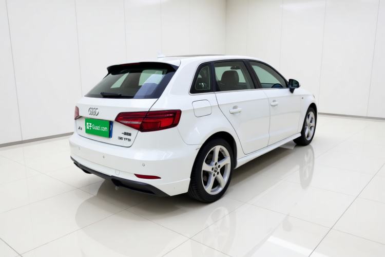 Used Audi A3 2020 Sportback 35 TFSI Fashion Edition China VI Emission Standard Exterior 5