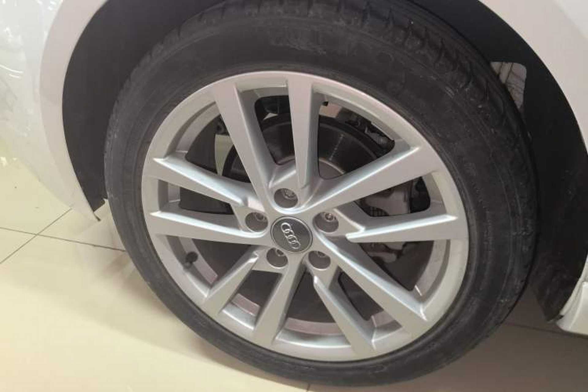Used Audi A3 2020 Restyled Sportback 35 TFSI Entry-Level China VI Emission Standard Exterior 5