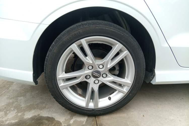 Used Audi A3 2020 Limousine 35 TFSI Fashion Edition China VI Emission Standard Exterior 5