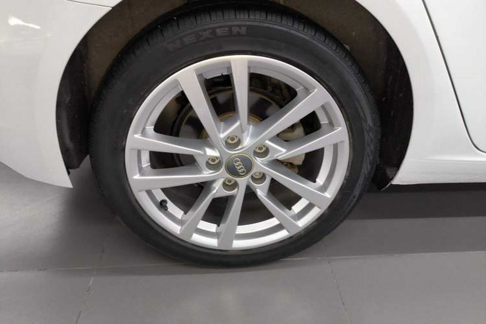 Used Audi A3 2020 Restyled Sportback 35 TFSI Entry-Level China VI Emission Standard Exterior 5