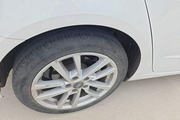 Used Audi A3 2020 Restyled Sportback 35 TFSI Entry-Level China VI Emission Standard Exterior 5