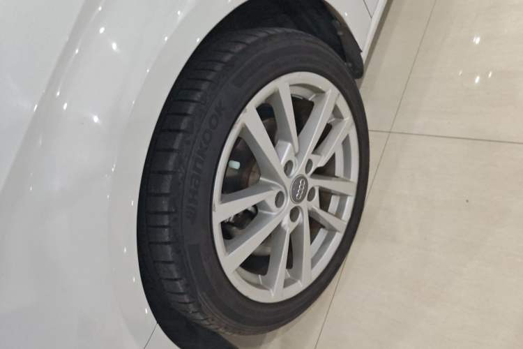 Used Audi A3 2020 Restyled Sportback 35 TFSI Entry-Level China VI Emission Standard Exterior 7