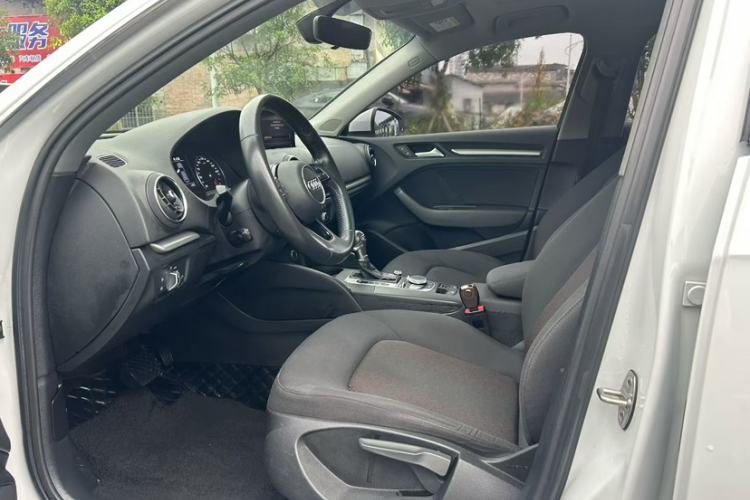 Used Audi A3 2020 Restyled Sportback 35 TFSI Entry-Level China VI Emission Standard Exterior 7