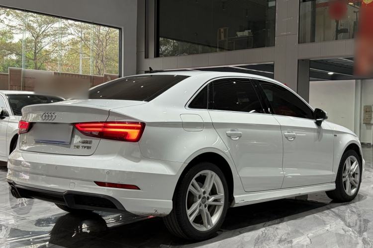 Used Audi A3 2020 Limousine 35 TFSI Fashion Edition China VI Emission Standard Exterior 8