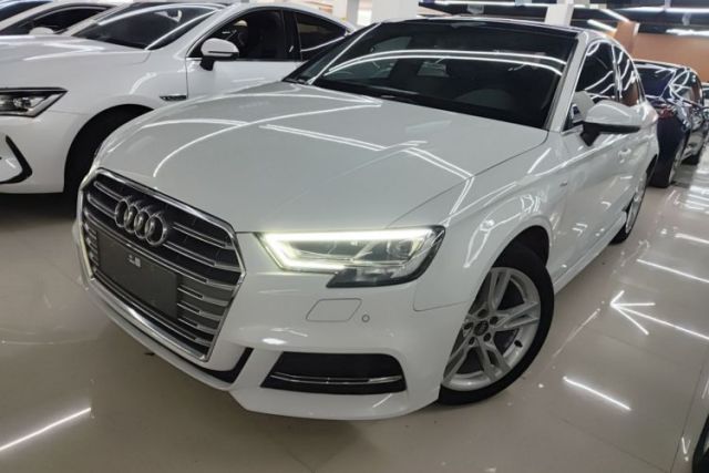 Used Audi A3 2020 Limousine 35 TFSI Fashion Edition China VI Emission Standard