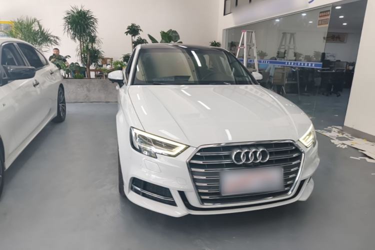 Used Audi A3 2020 Limousine 35 TFSI Fashion Edition China VI Emission Standard Front