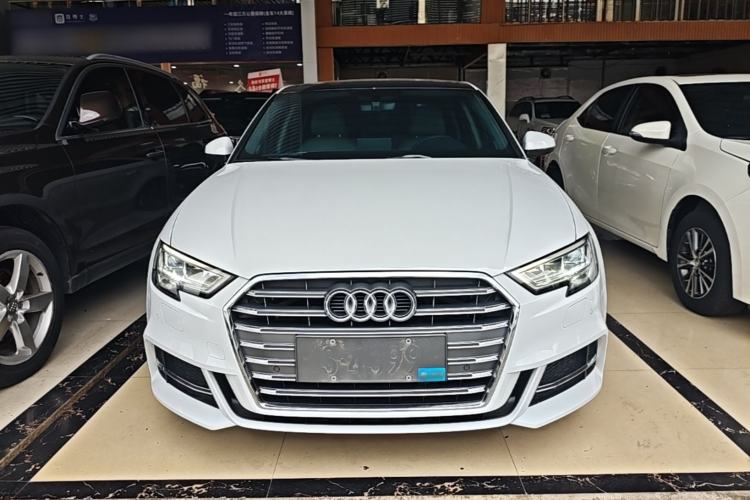 Used Audi A3 2020 Limousine 35 TFSI Fashion Edition China VI Emission Standard Front