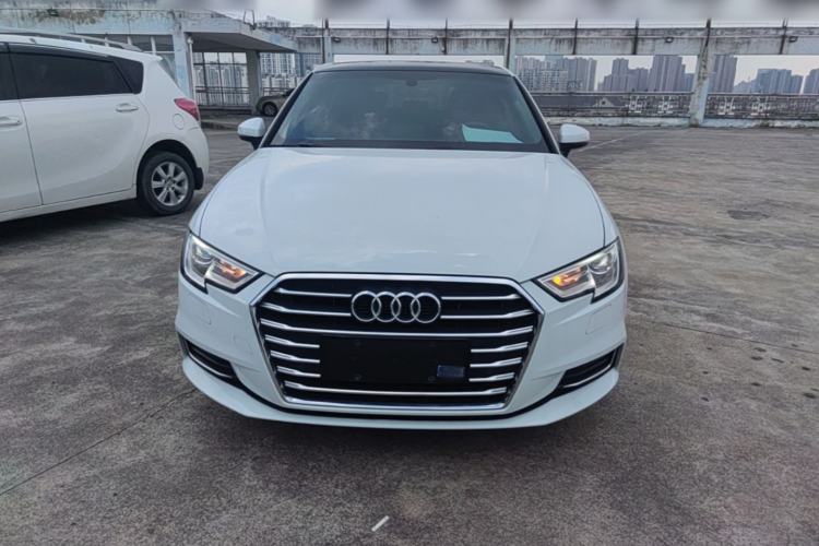 Used Audi A3 2020 Restyled Sportback 35 TFSI Entry-Level China VI Emission Standard Front