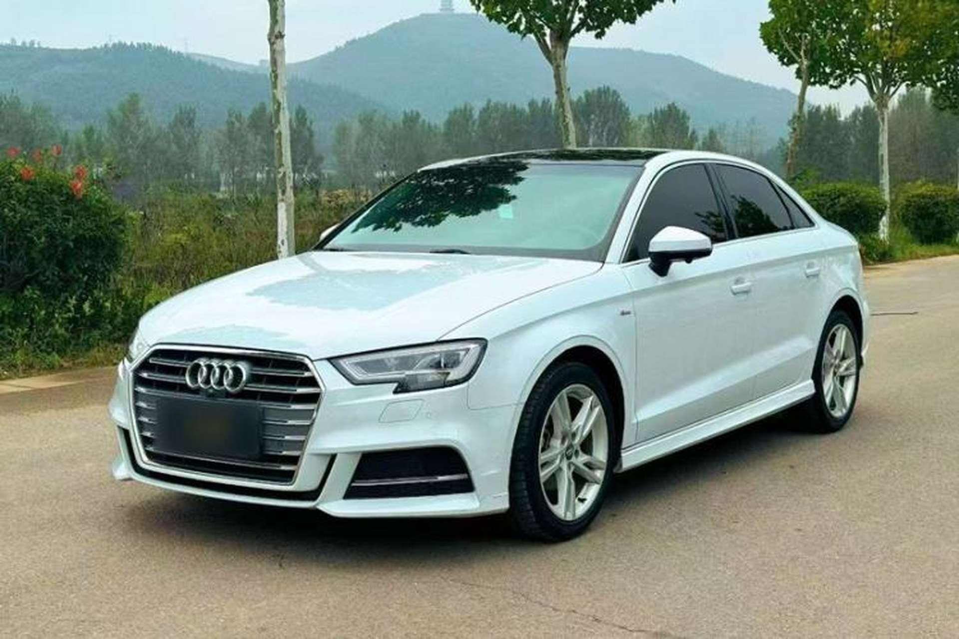 Used Audi A3 2020 Limousine 35 TFSI Fashion Edition China VI Emission Standard Front Left 45 Deg
