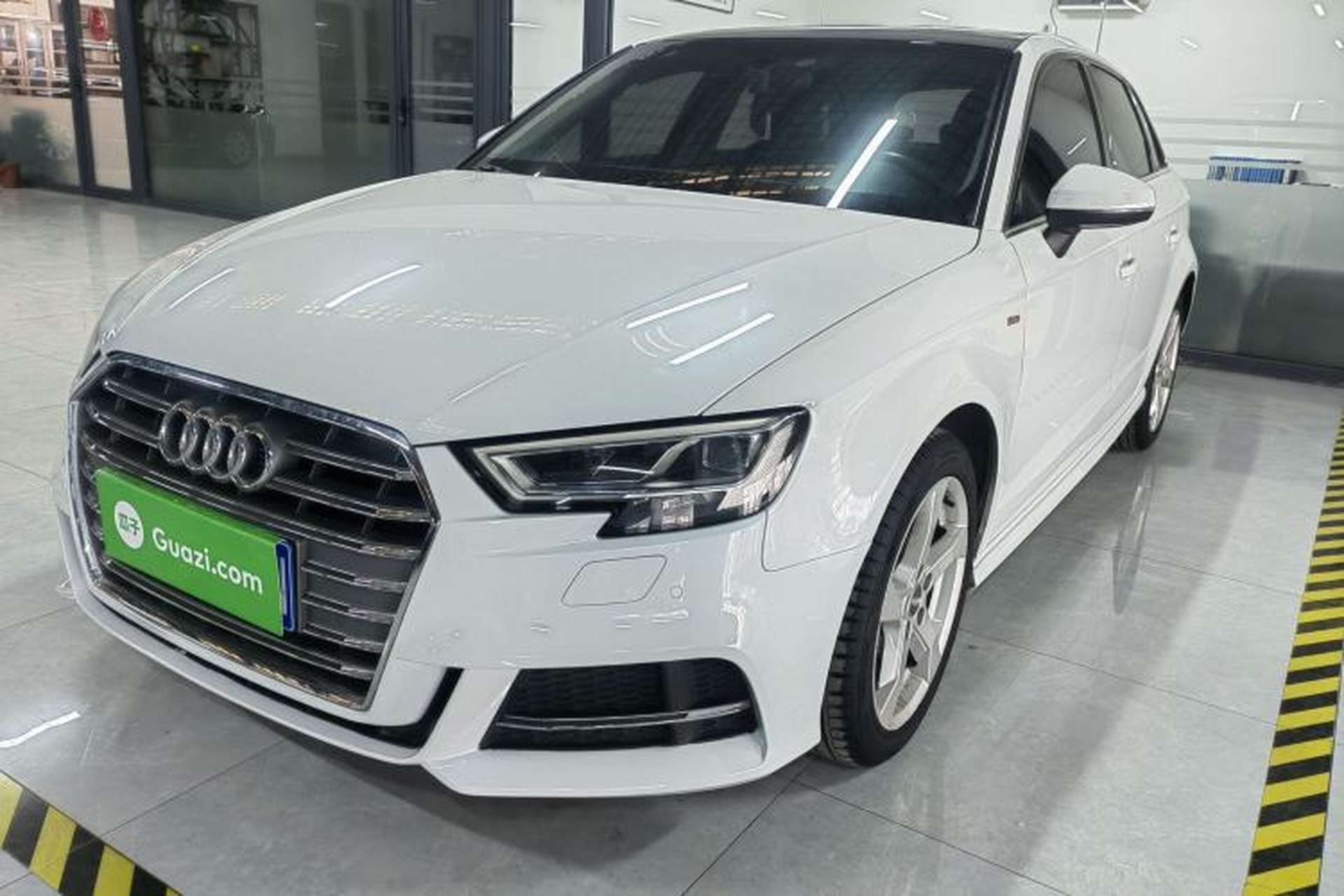 Used Audi A3 2020 Sportback 35 TFSI Fashion Edition China VI Emission Standard Front Left 45 Deg