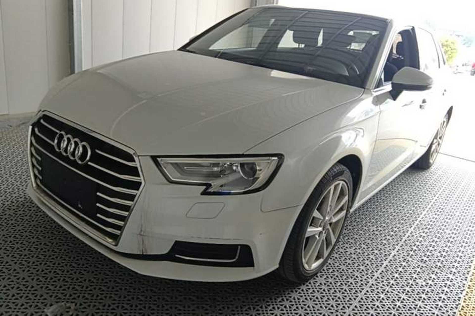 Used Audi A3 2020 Restyled Sportback 35 TFSI Entry-Level China VI Emission Standard Front Left 45 Deg