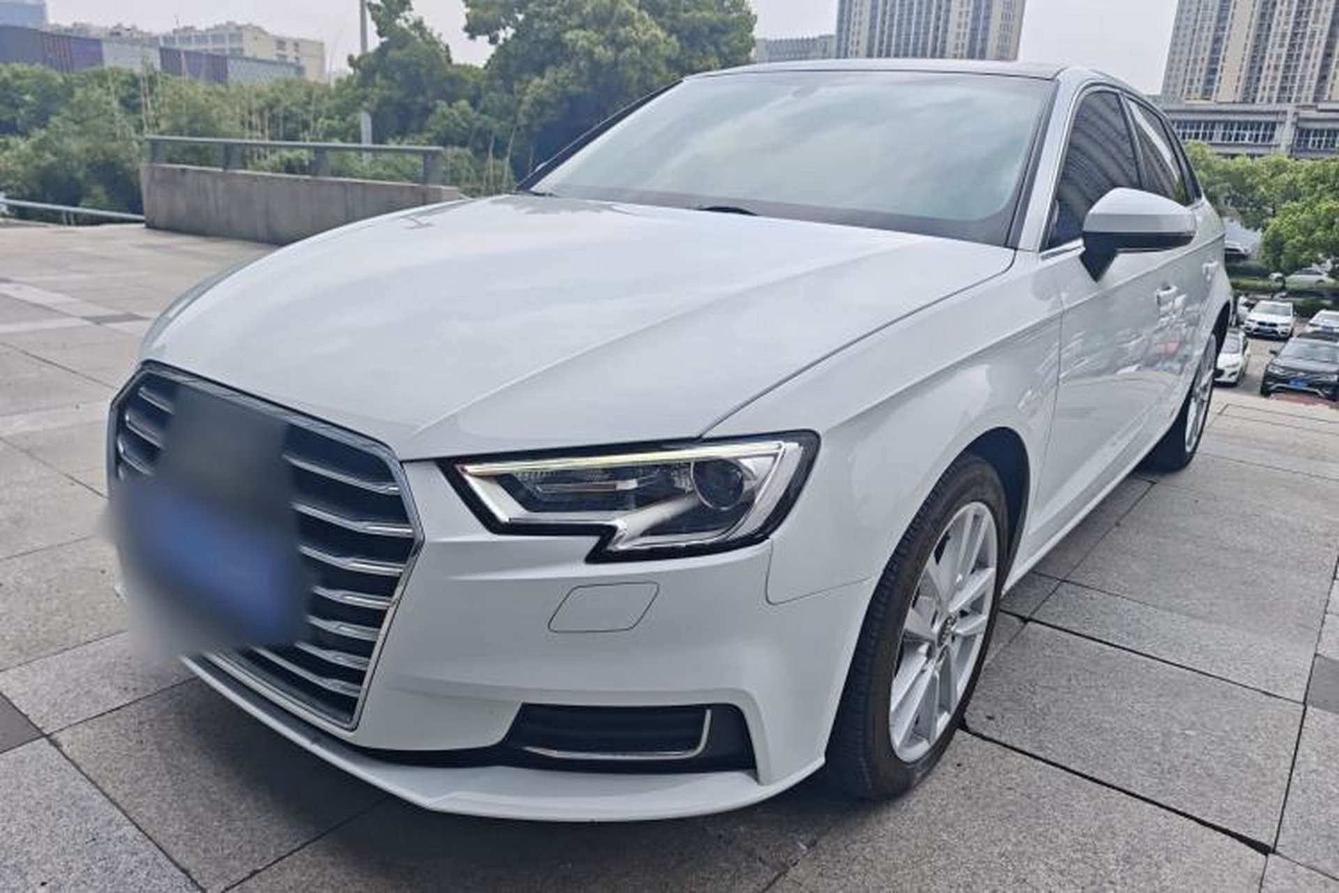 Used Audi A3 2020 Restyled Sportback 35 TFSI Entry-Level China VI Emission Standard Front Left 45 Deg