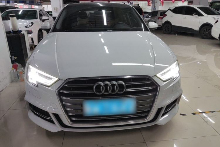 Used Audi A3 2020 Limousine 35 TFSI Fashion Edition China VI Emission Standard Front