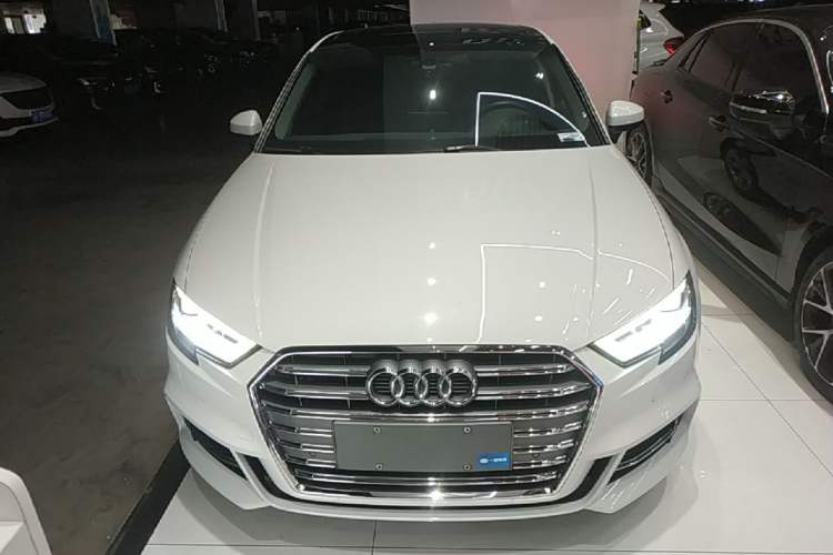 Used Audi A3 2020 Limousine 35 TFSI Fashion Edition China VI Emission Standard Front