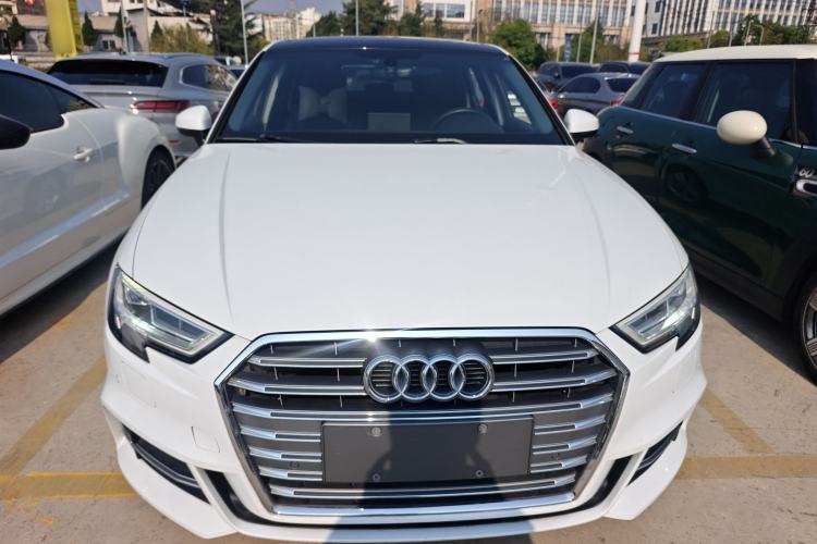 Used Audi A3 2020 Limousine 35 TFSI Fashion Edition China VI Emission Standard Front