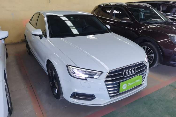 Used Audi A3 2020 Limousine 35 TFSI Ambition China VI Front Right 45 Deg